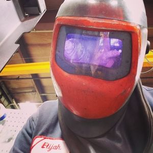 Meet your Posher, Eli